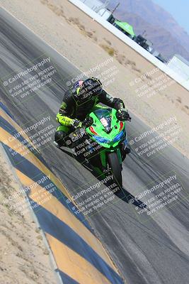 media/Jan-18-2024-Racers Edge (Thu) [[008952c709]]/B Group/Session 2 (Turn 15 Inside)/